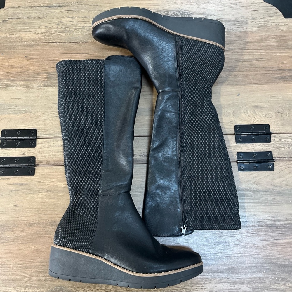 Euro Soft by Sofft Knee High Black Boots Falicia Womens Size 11M